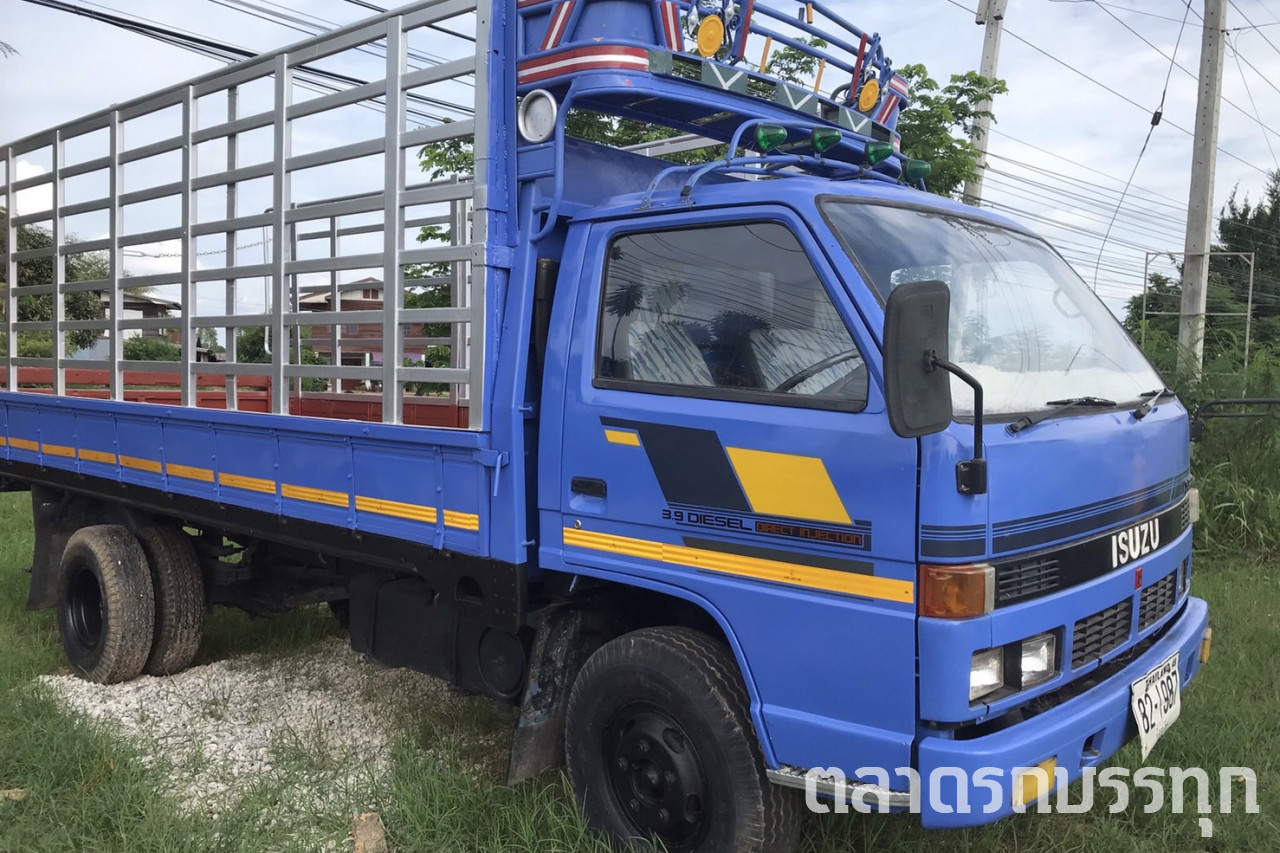 ISUZU - NPR115 