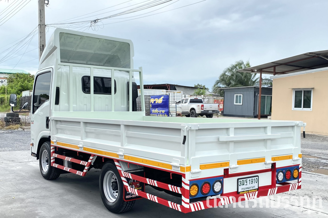 ISUZU - NLR 130 