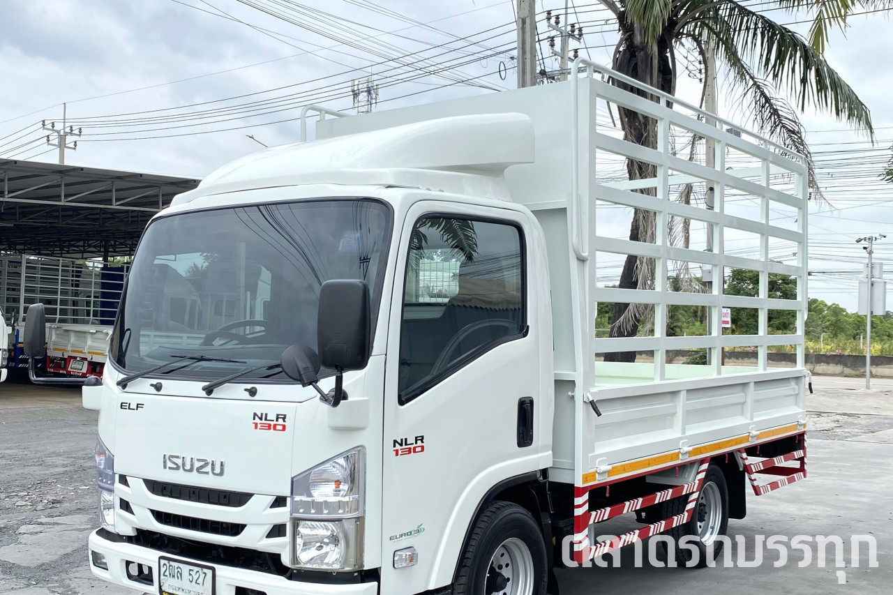 ISUZU - NLR 130 