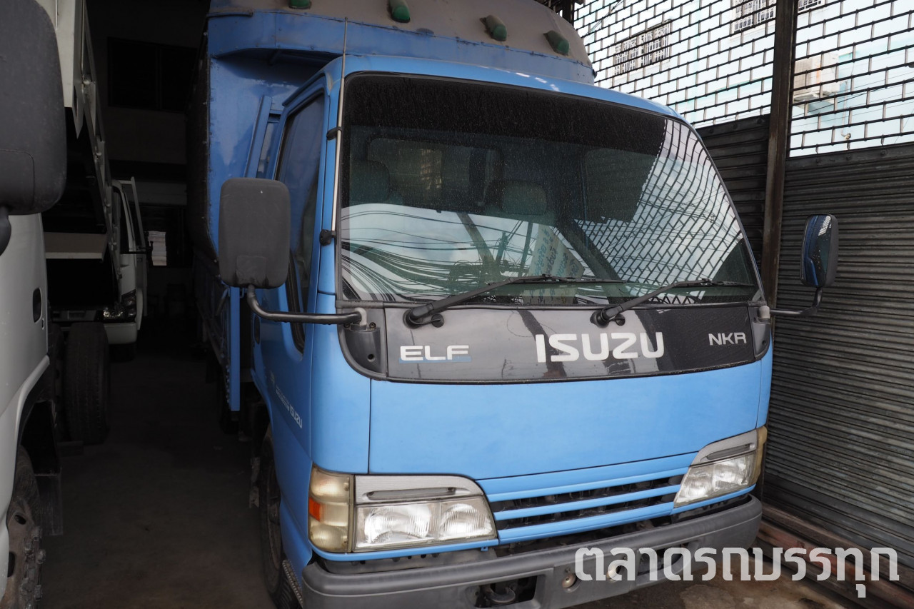 ISUZU - ์NKR 