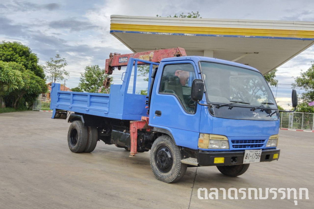ISUZU - NPR 