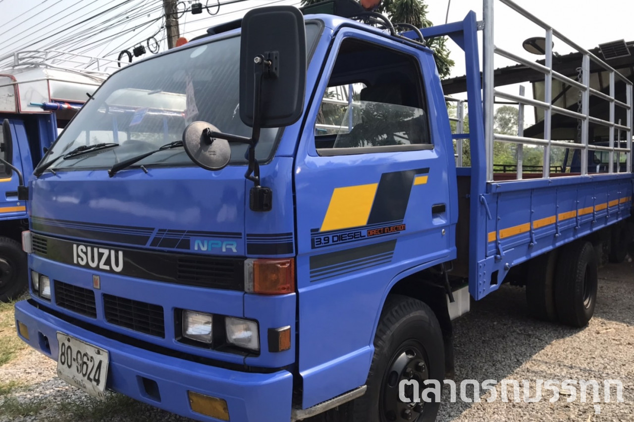 ISUZU - Isuzu npr115 