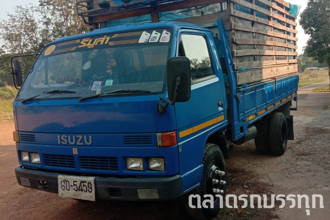 ISUZU - NPR 