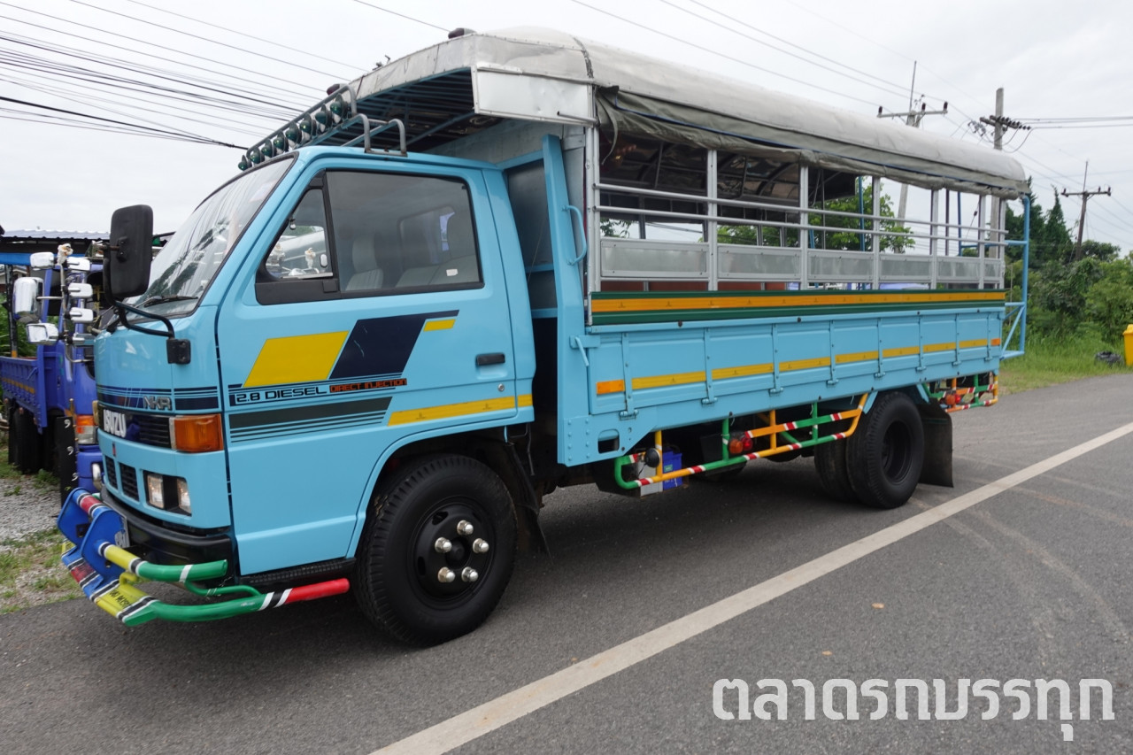 ISUZU - Nkr 