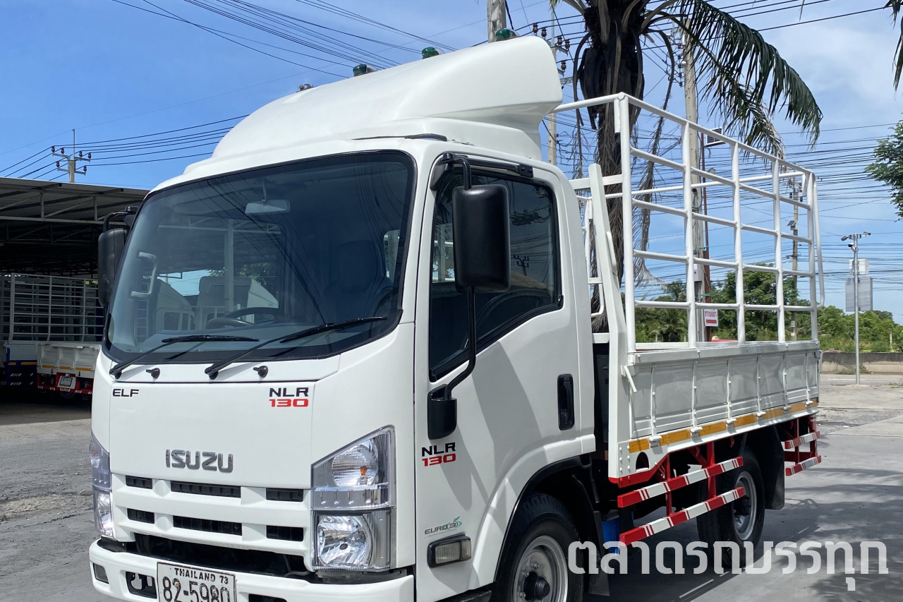 ISUZU - NLR 130 